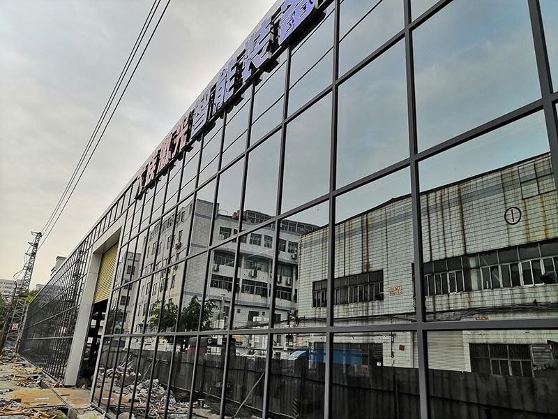 玻璃幕墙公司哪家专业 玻璃幕墙公司哪家专业