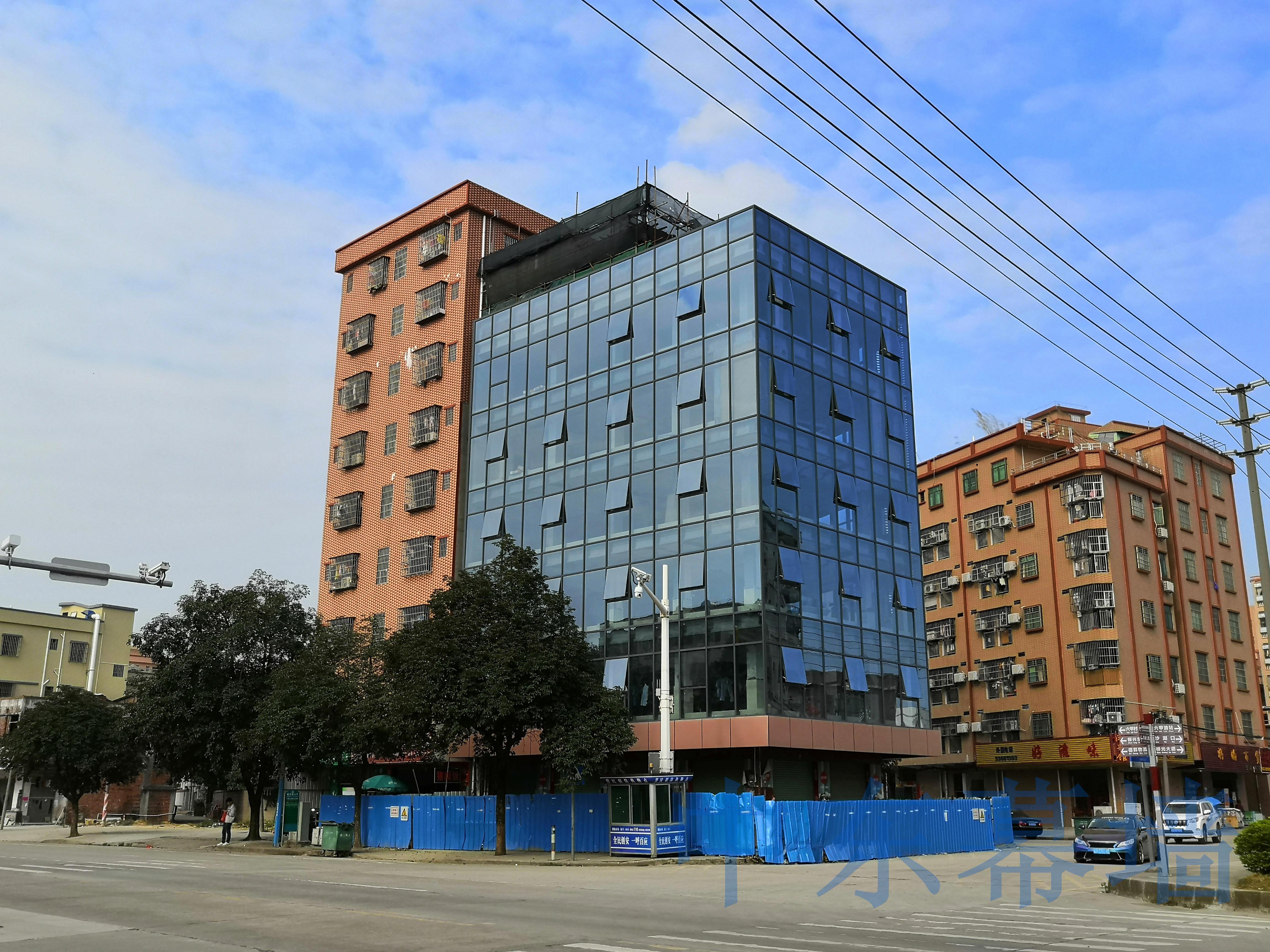 明框玻璃幕墙工程建筑 明框玻璃幕墙工程建筑